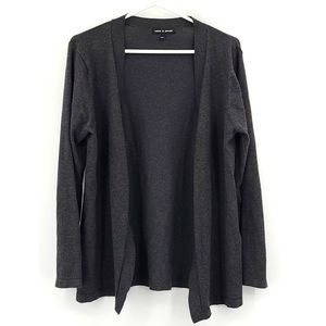 Cable & Gauge large dark gray long sleeve cardigan sweater cute cozy fall winter